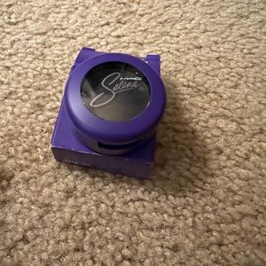 💜Selena x MAC Eyeshadow💜